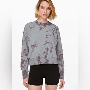 Lululemon Ready to Roll Crew Shibori Gris Magnum size 8 Tie dye